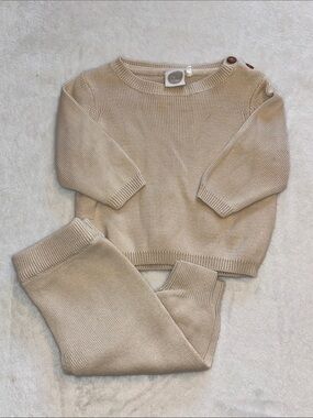 The littlest 100% cotton Knit long sleeve Sweater and pants Set in Beige 0-3 mon